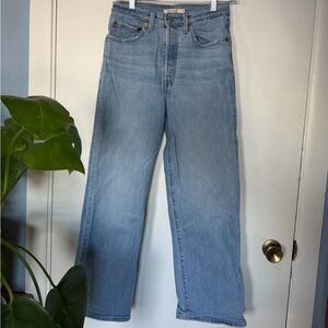 Levi's Women's High Rise Jeans - Light Blue